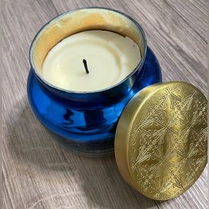 Anthropologie 1-wick Blue Capri Volcano Jar Candle.